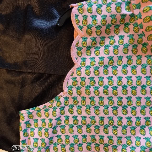 Talbot's Sleeveless Pineapple Shirt for Women - Picture 4 of 8